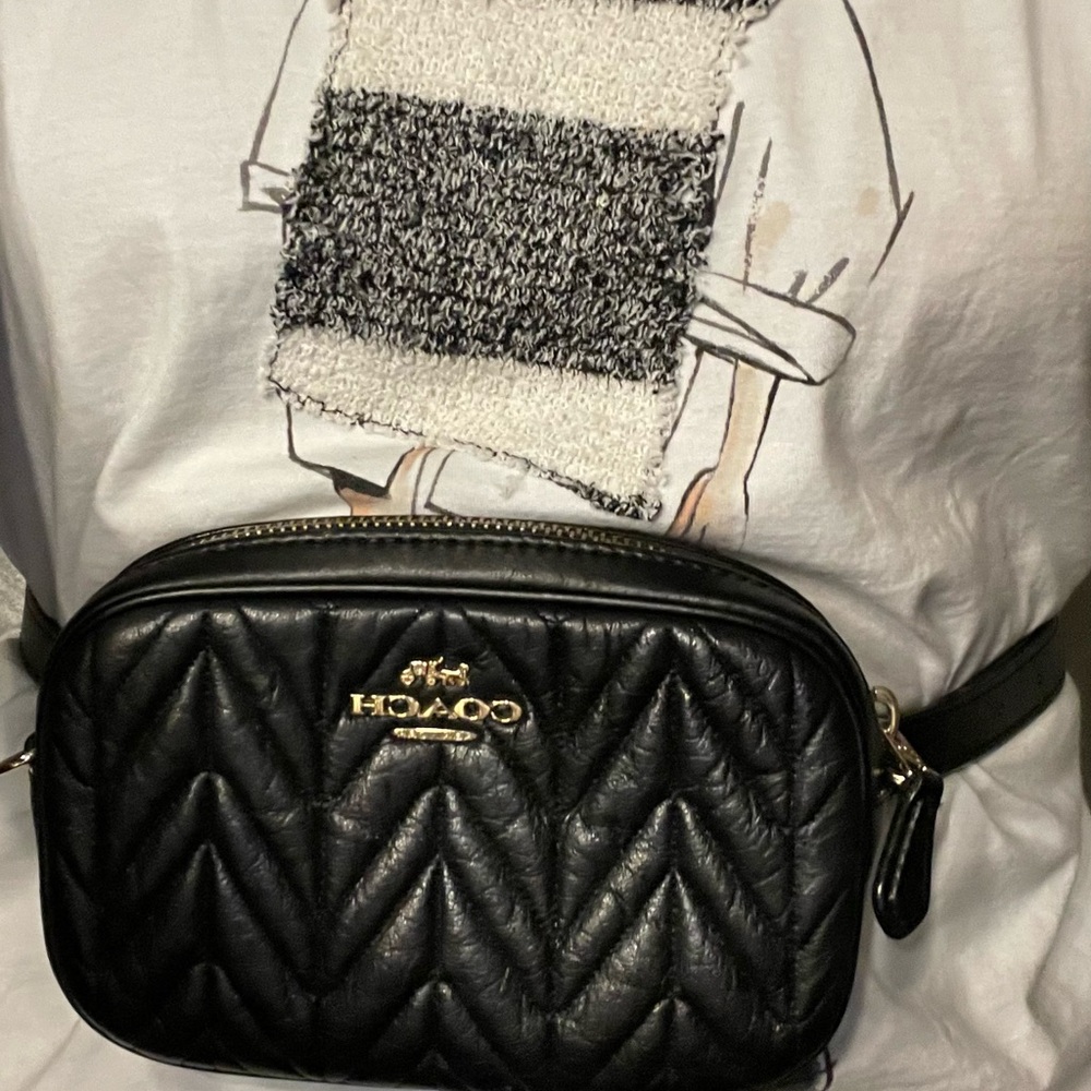 Coach Black Quilted Women's Belt Bag - Picture 10 of 12